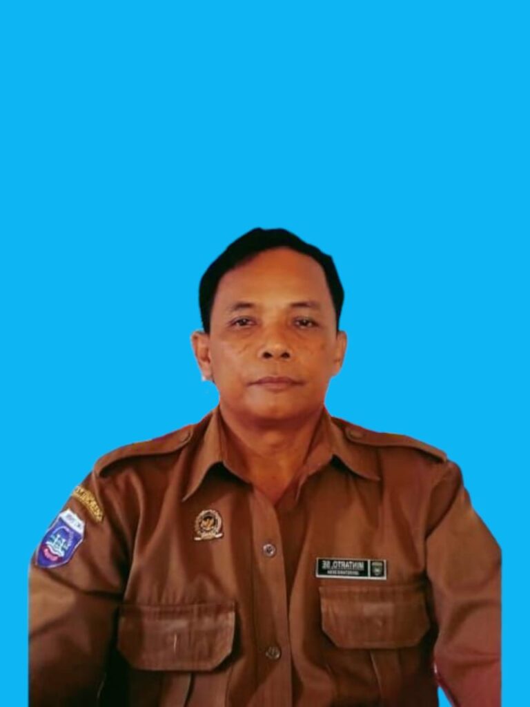 MINTARTO : Sekretaris Desa